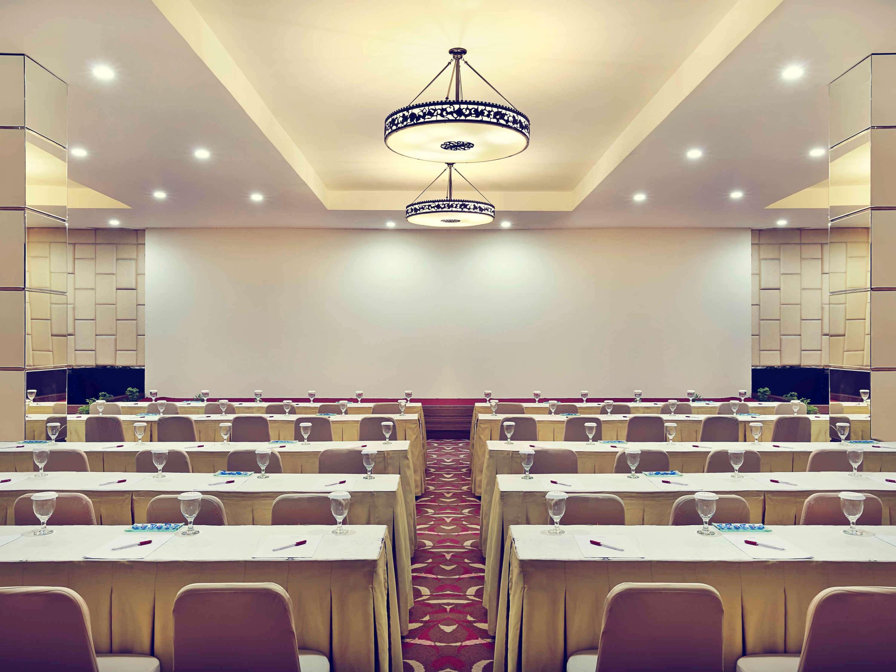 Mercure Pontianak City Center Dış mekan fotoğraf